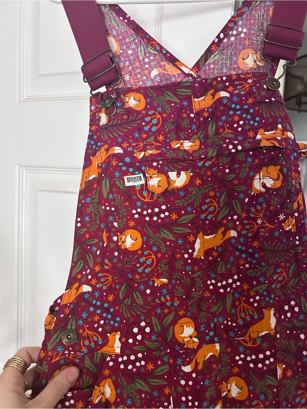 Limited Edition Duluth Trading Co Burgundy Fox Print Overalls Small x31
